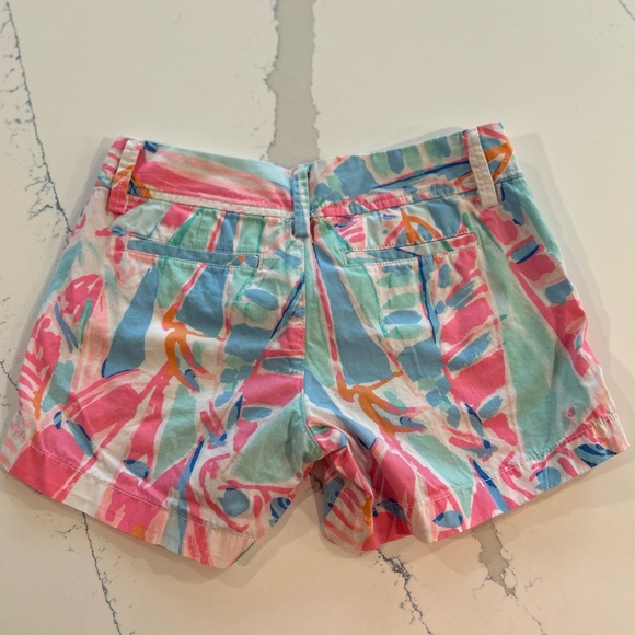 Lilly Pulitzer Callahan shorts Size 00 *Out To Sea* Multi Roar Of The Seas* - Picture 12 of 16